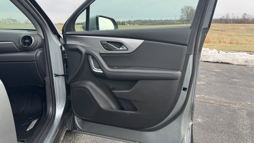 Used 2024 Chevrolet Blazer LT w/ Convenience Package image 18