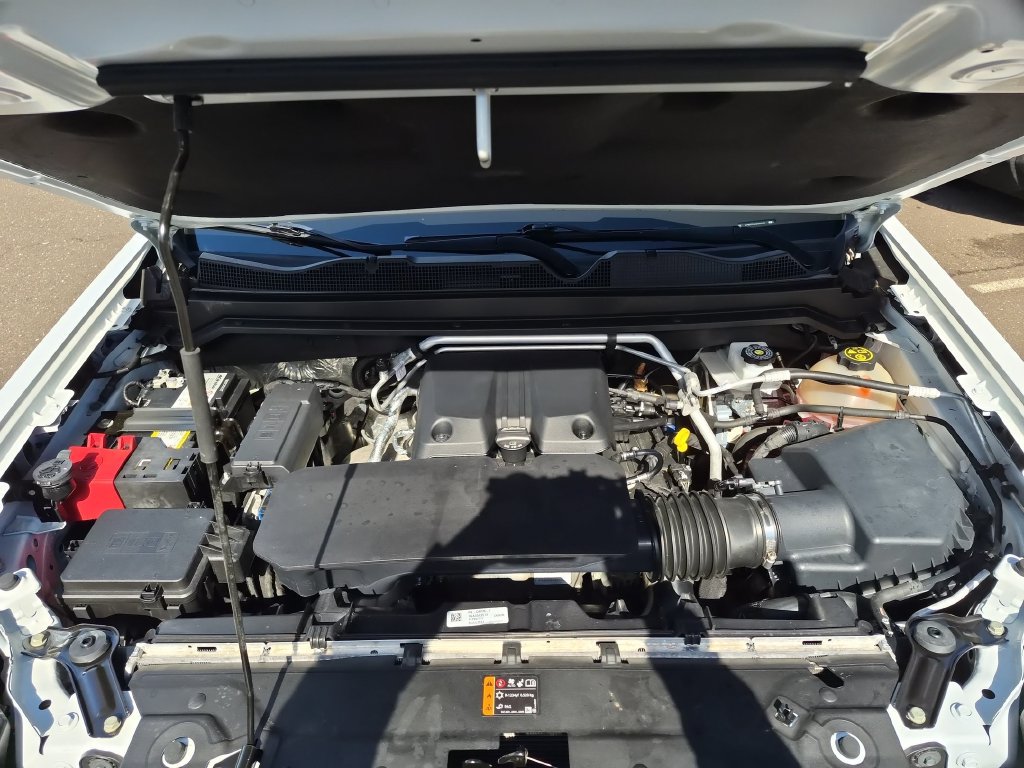Used 2023 Chevrolet Colorado LT w/ LT Convenience Package II AWD/4WD image 39