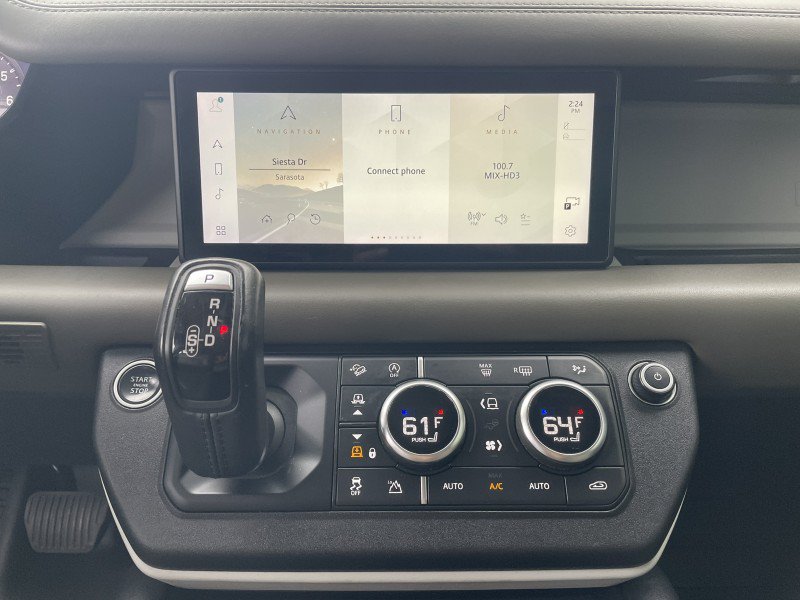 Used 2020 Land Rover Defender 110 SE AWD/4WD image 17