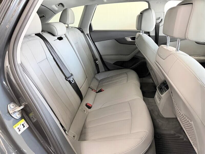 Used 2020 Audi A4 2.0T allroad Premium Plus w/ Premium Plus Package AWD/4WD image 41