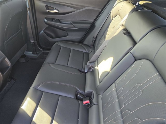 New 2026 Buick Envista Avenir image 9