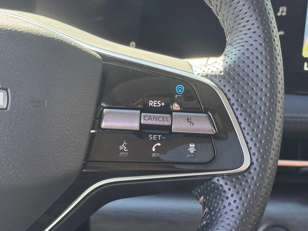 Certified 2023 Nissan Ariya FWD image 18