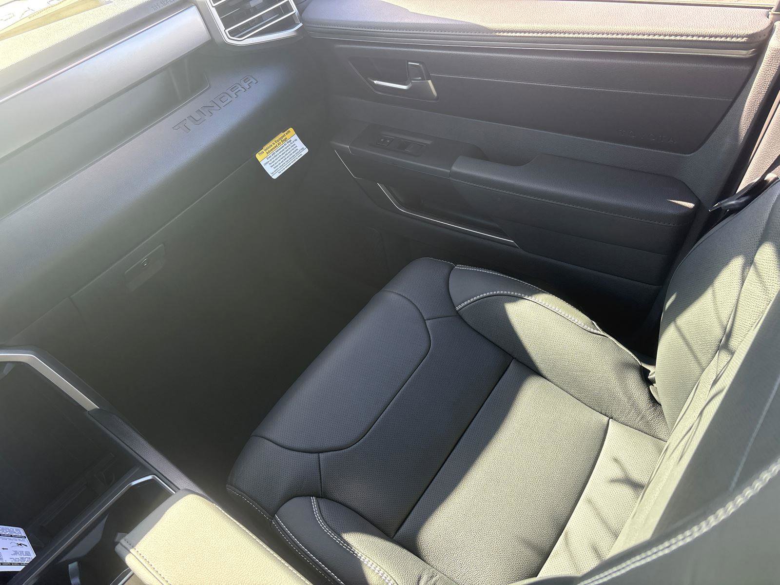 Used 2026 Toyota Tundra SR5 w/ SR5 Premium Package AWD/4WD image 15