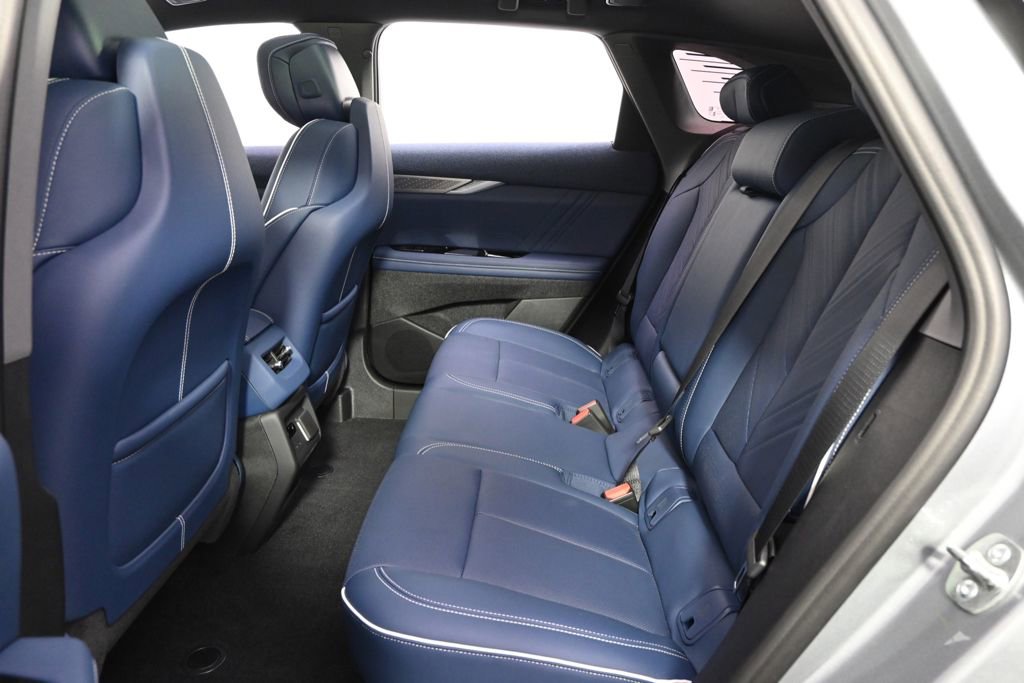 New 2026 Cadillac Optiq Luxury 2 AWD/4WD image 21