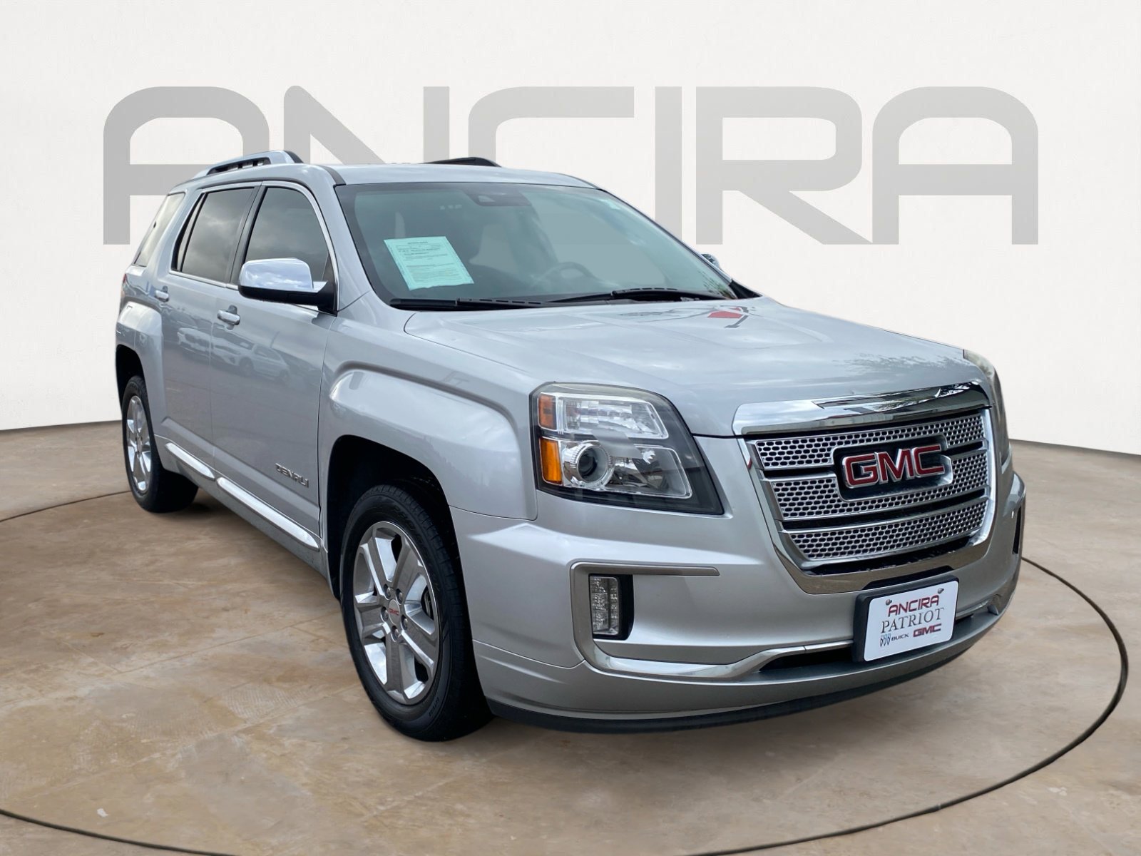 Used 2016 GMC Terrain Denali image 4