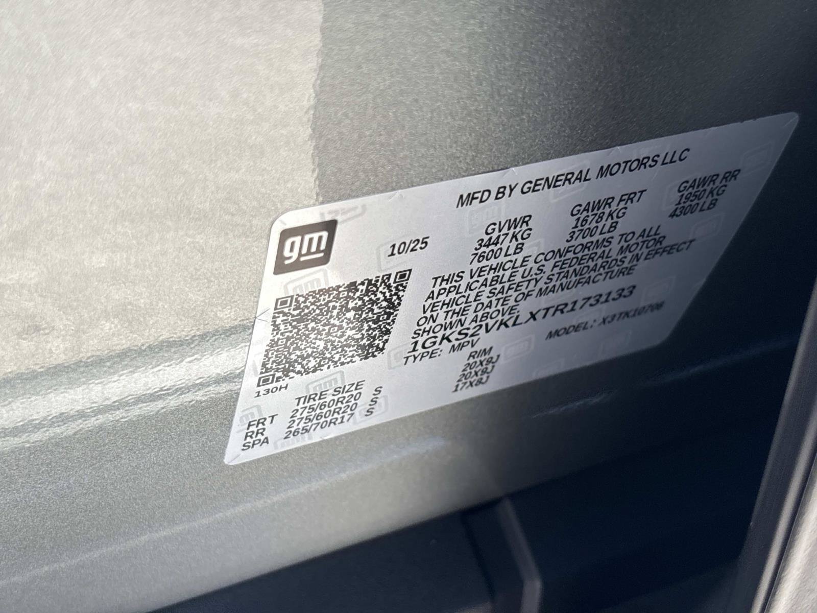 Used 2026 GMC Yukon AT4 Ultimate w/ LPO, Floor Liner Package AWD/4WD image 36