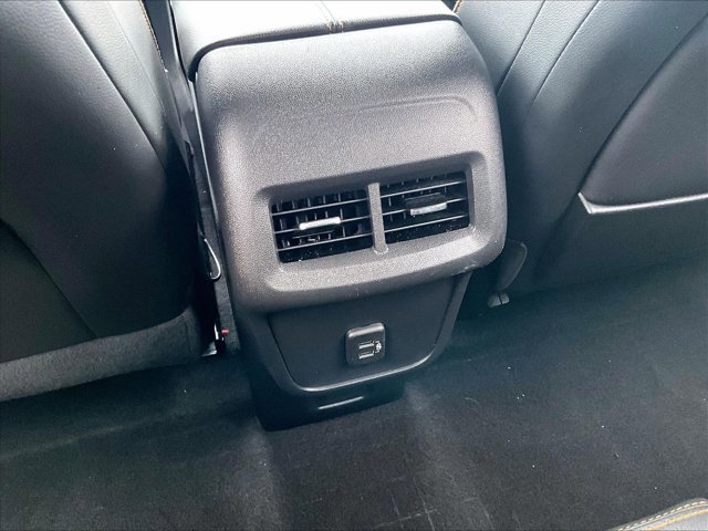 Used 2022 GMC Terrain AT4 w/ Tech Package AWD/4WD image 25