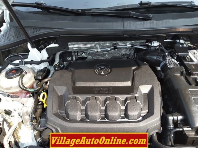 Used 2021 Volkswagen Tiguan SE image 49