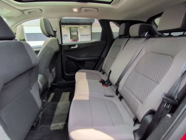 Used 2021 Ford Escape SE w/ SE Sport Appearance Package AWD/4WD image 26