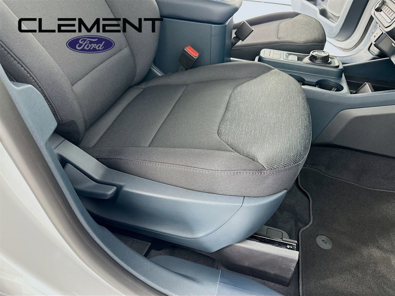 New 2026 Ford Maverick XL image 28