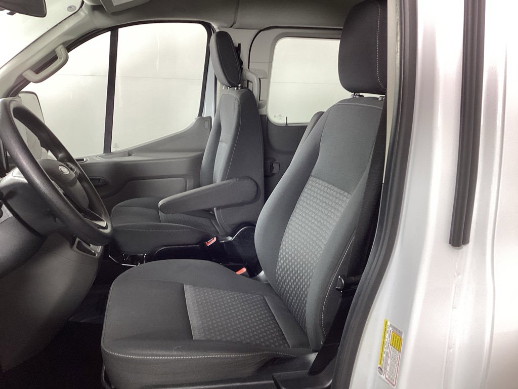 Used 2023 Ford Transit 350 XLT image 18