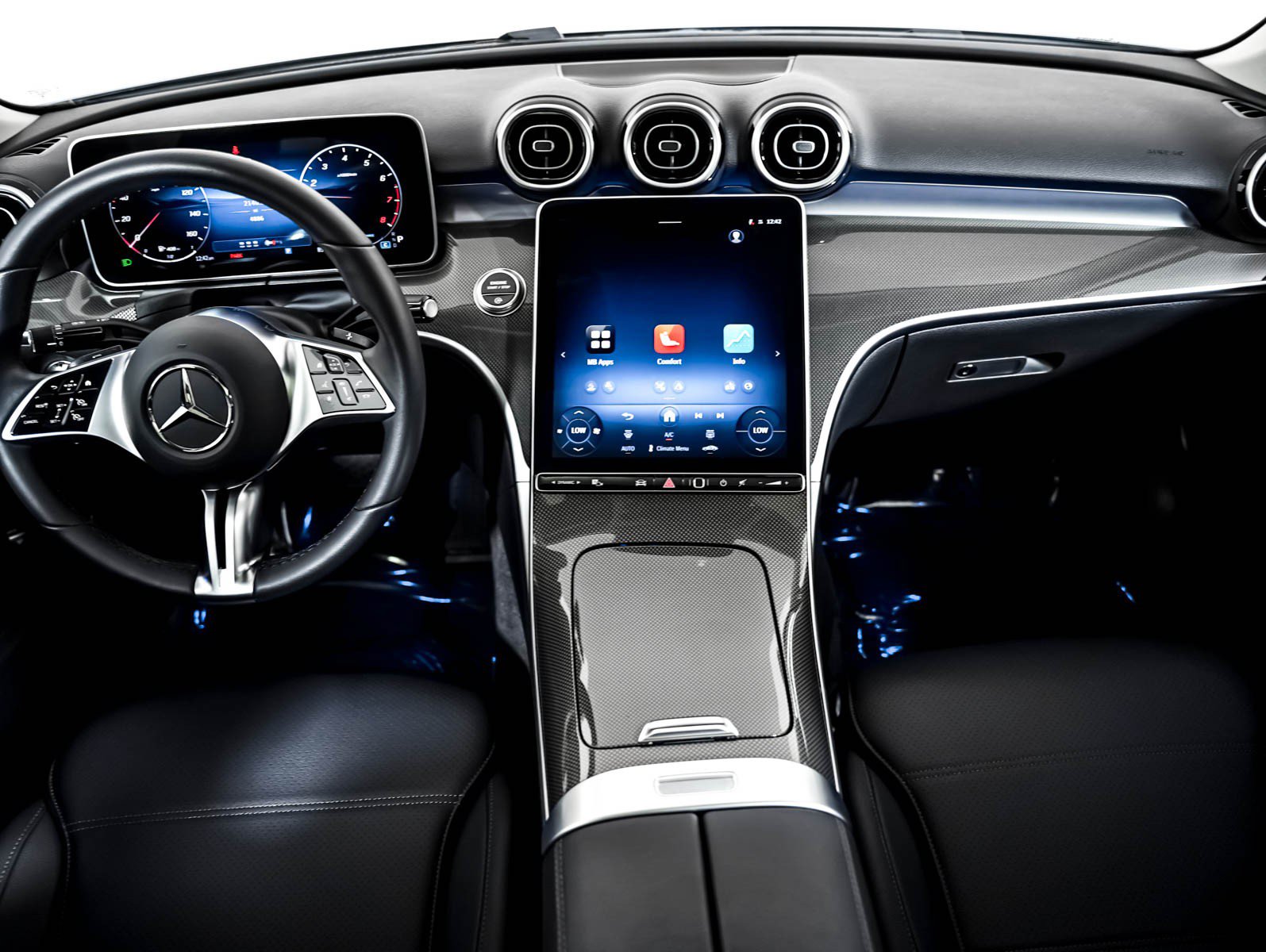 Certified 2026 Mercedes-Benz C 300 Sedan image 9