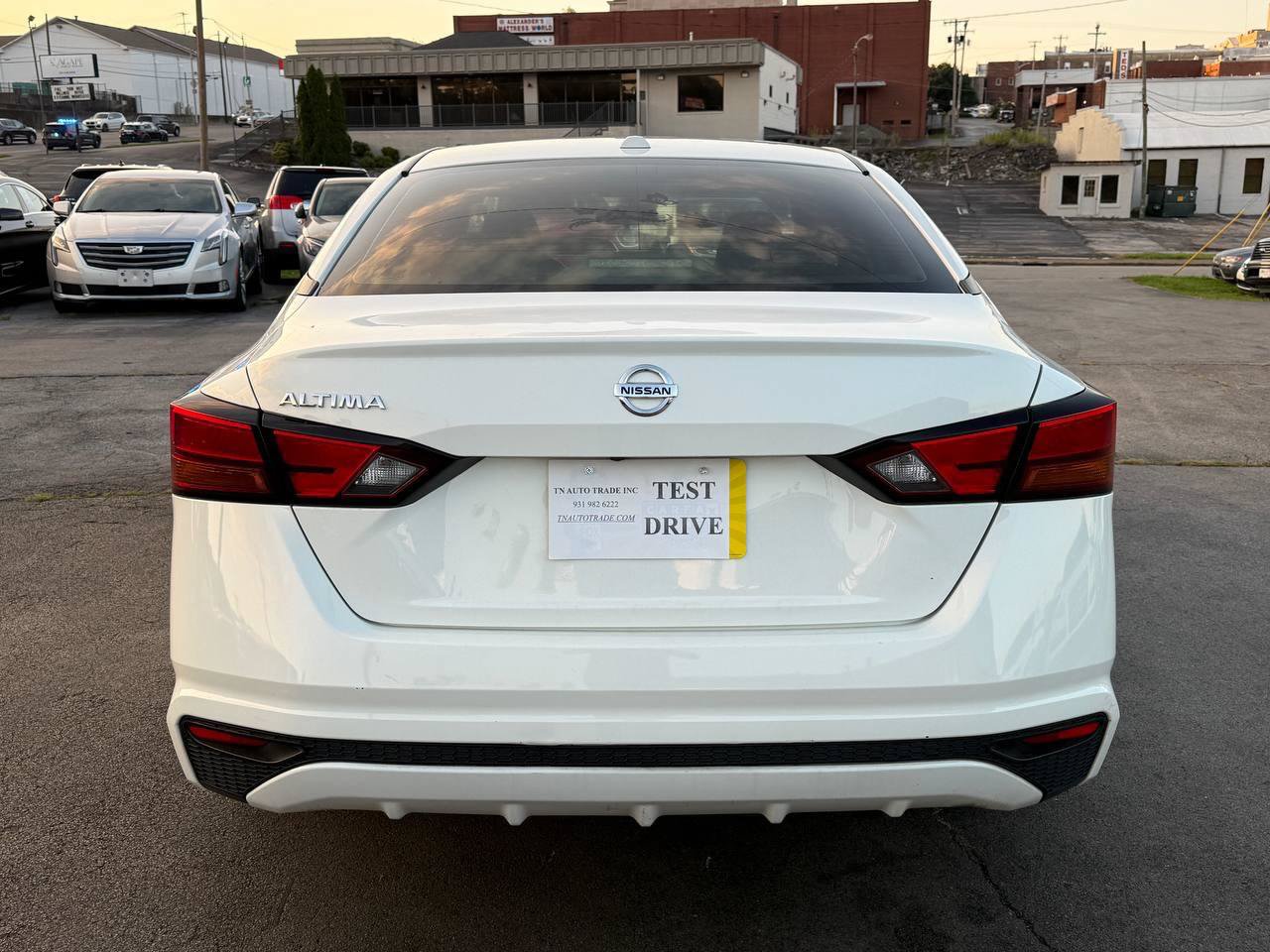 Used 2019 Nissan Altima 2.5 S FWD image 9