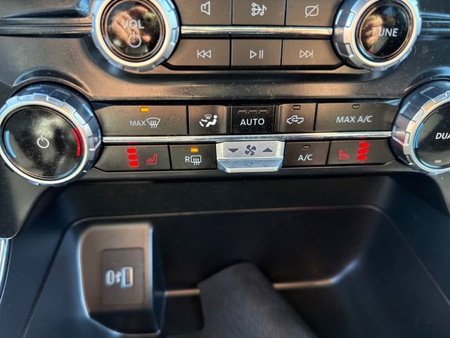 Certified 2023 Ford F150 XLT w/ Equipment Group 302A High image 29