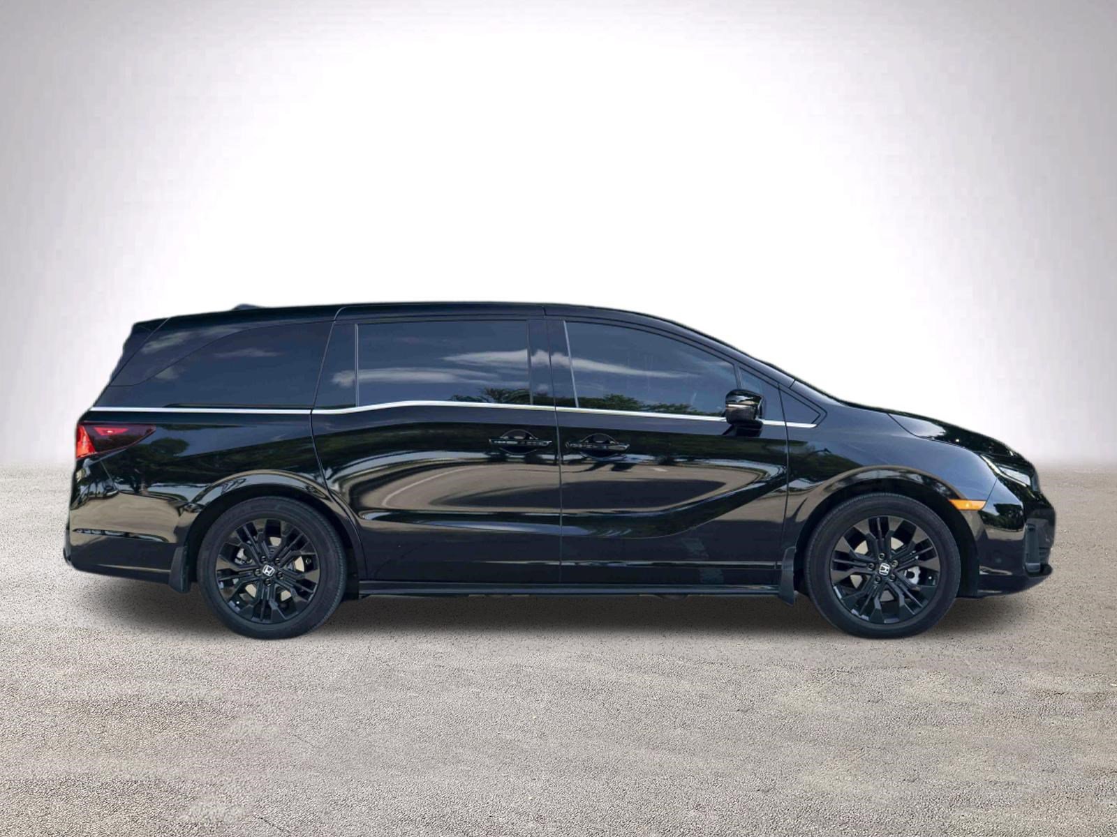 Used 2025 Honda Odyssey Sport-L image 10