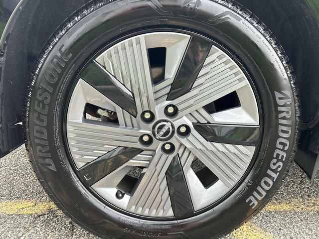 Certified 2025 Nissan Murano SL AWD/4WD image 12