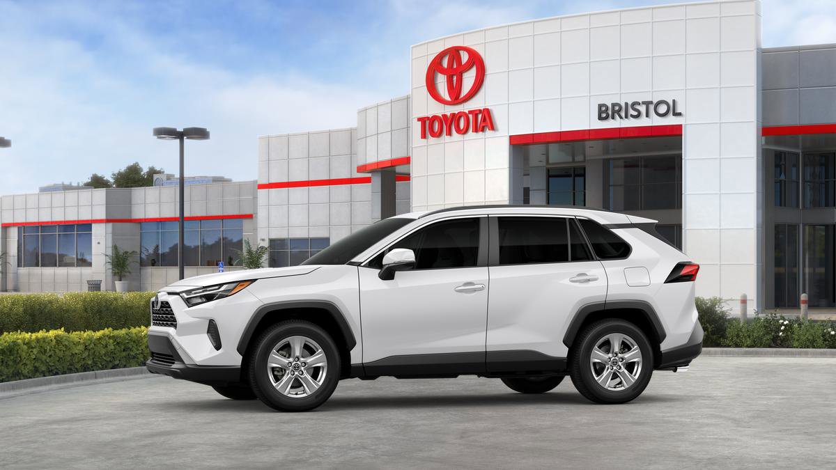 New 2025 Toyota RAV4 XLE image 18