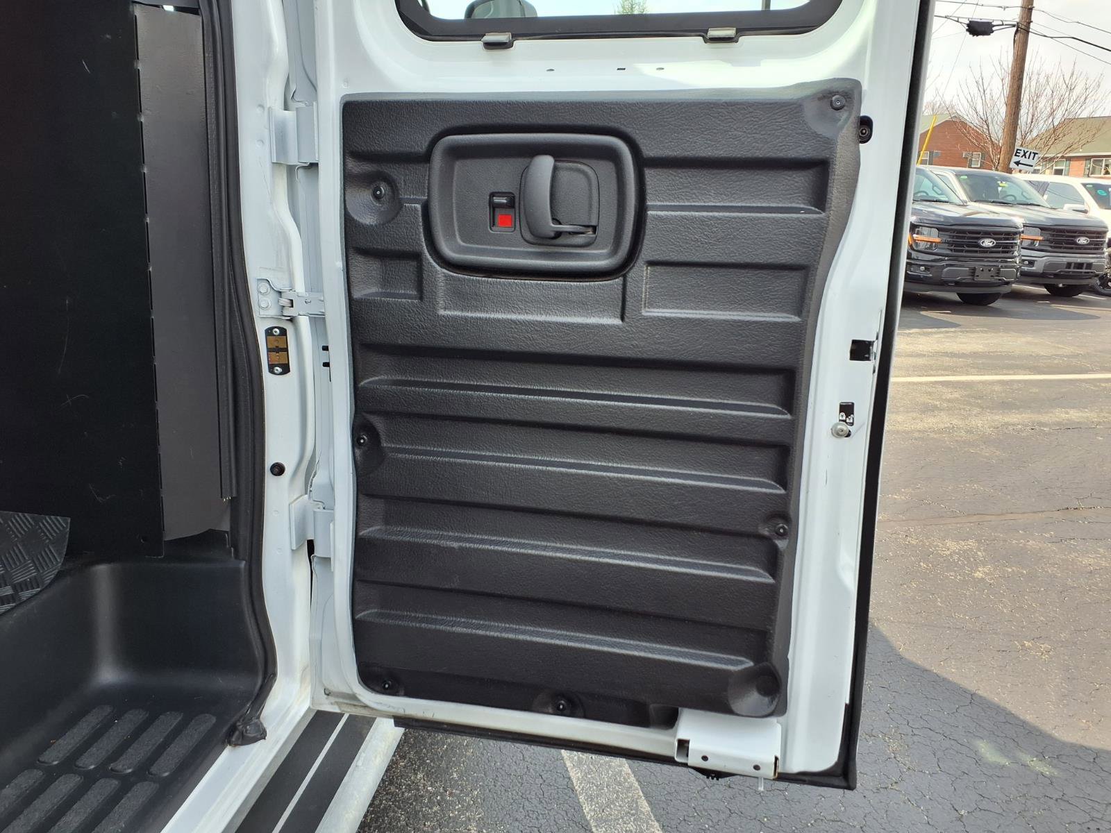 Used 2024 GMC Savana 2500 w/ Driver Convenience Package image 14