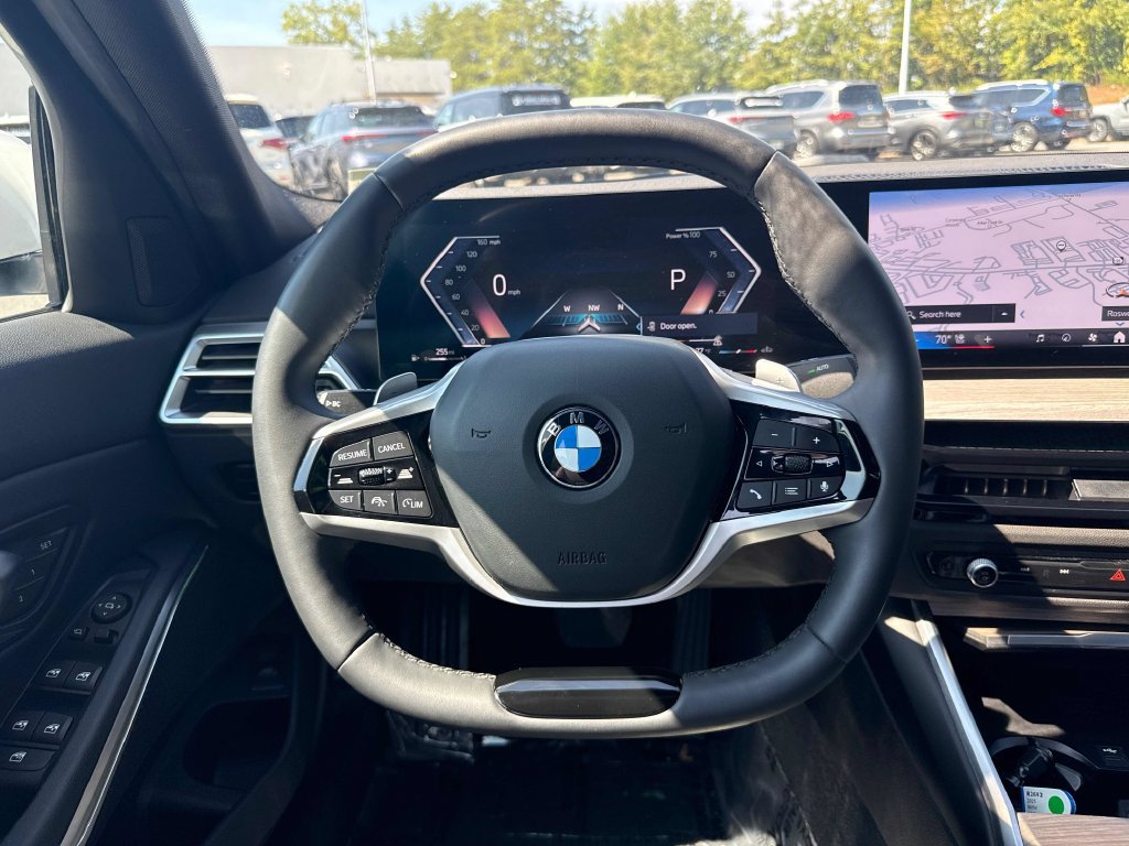 Used 2025 BMW 330i Sedan RWD image 17