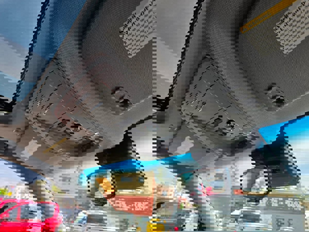 Used 2018 Chevrolet Tahoe LT image 12