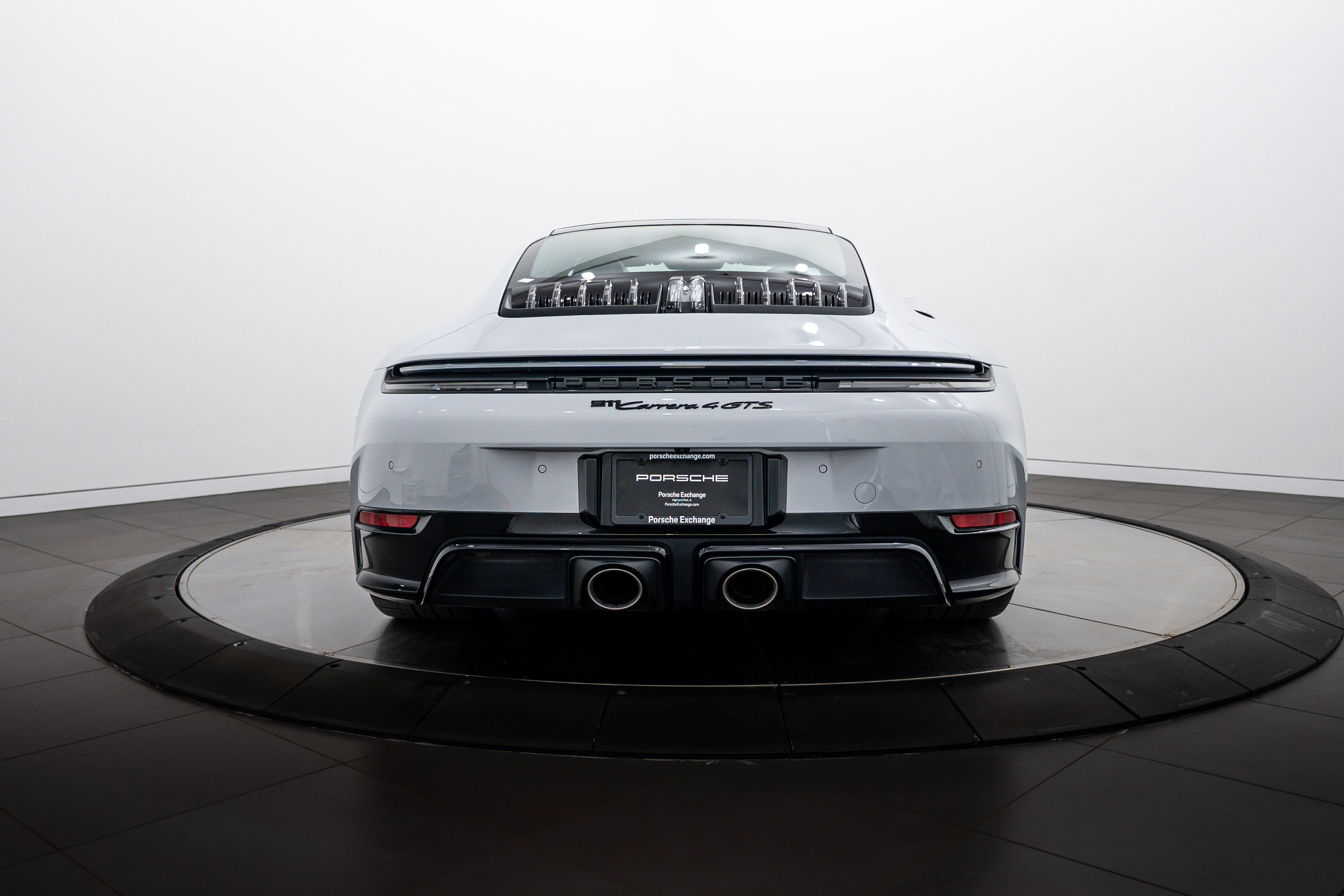 New 2026 Porsche 911 Carrera 4 GTS AWD/4WD image 6