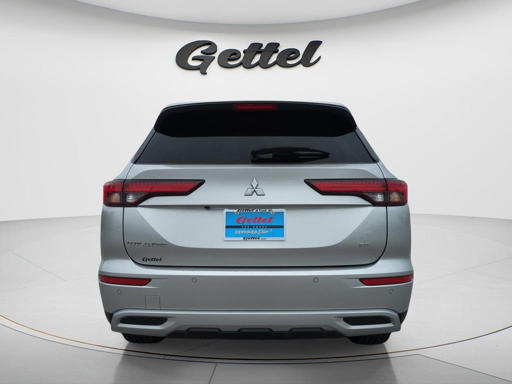 Used 2024 Mitsubishi Outlander SE FWD image 6