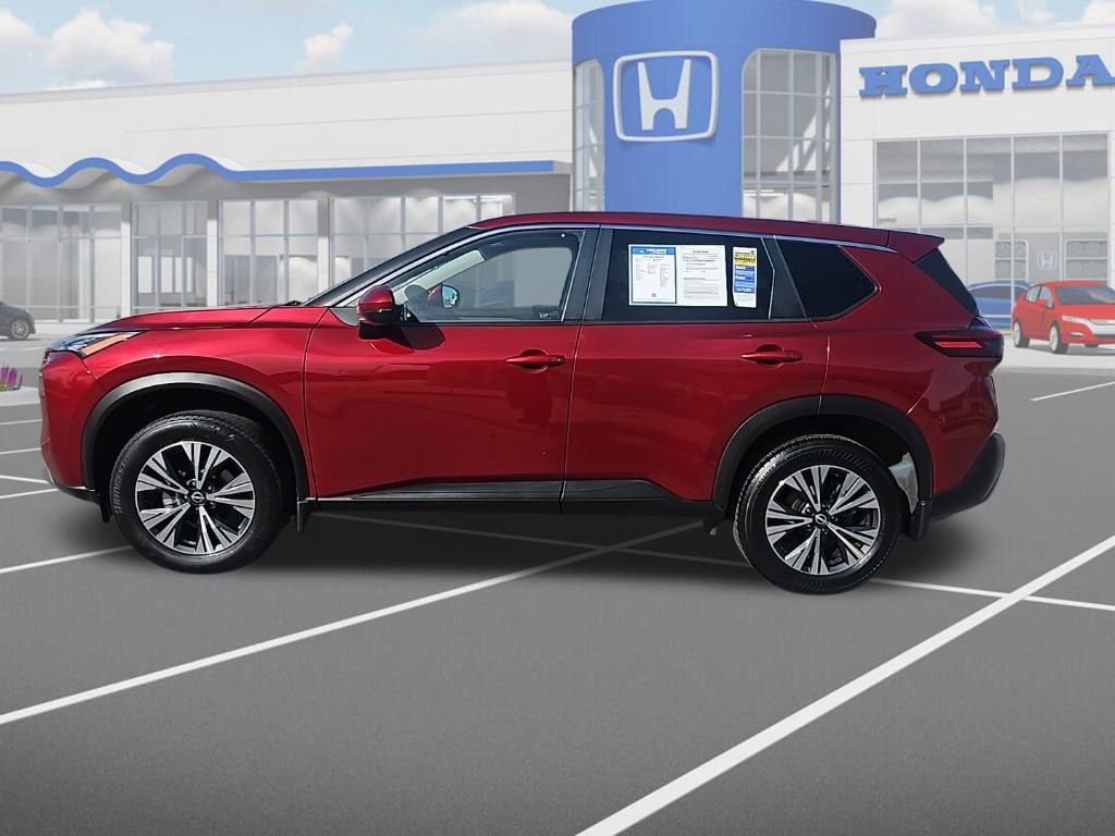 Used 2023 Nissan Rogue SV image 5