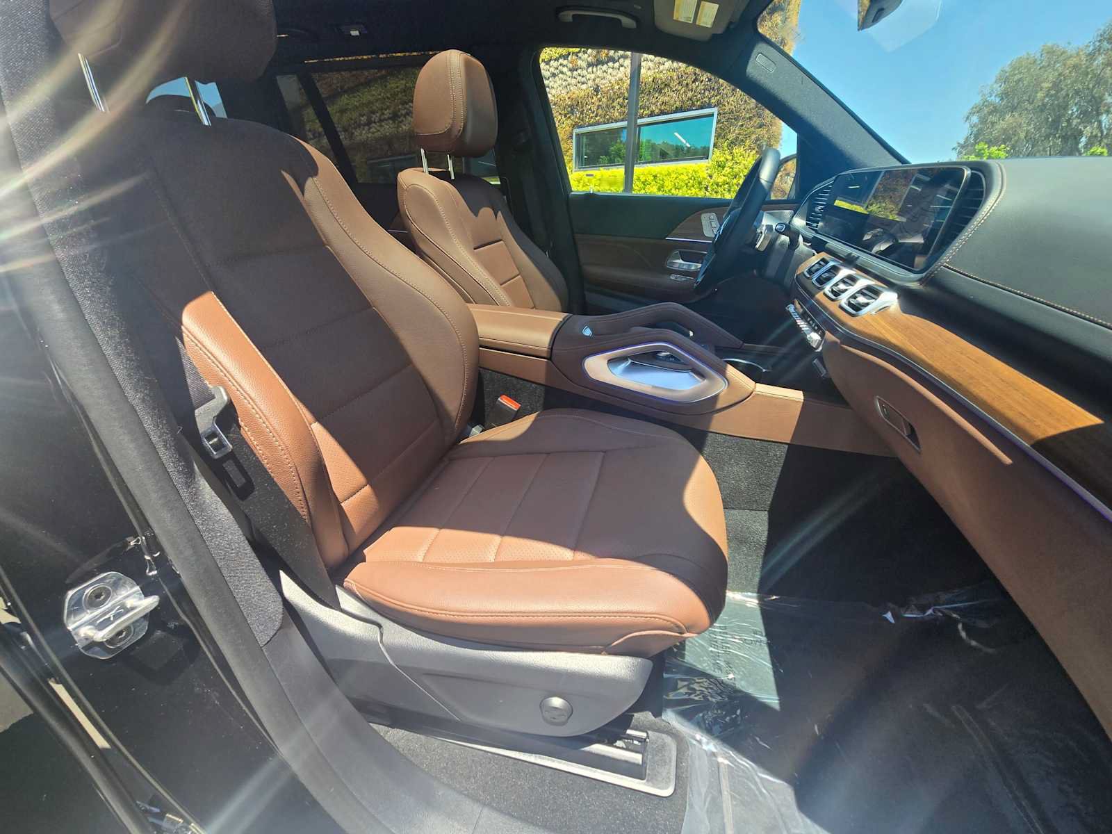 Certified 2026 Mercedes-Benz GLS 450 4MATIC image 10