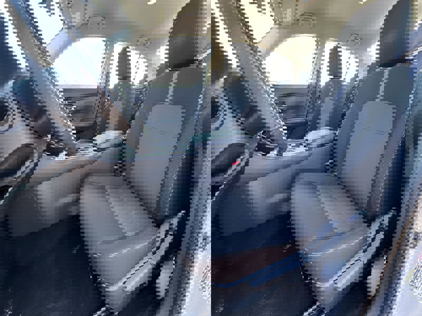 Used 2022 Nissan Sentra SV image 17