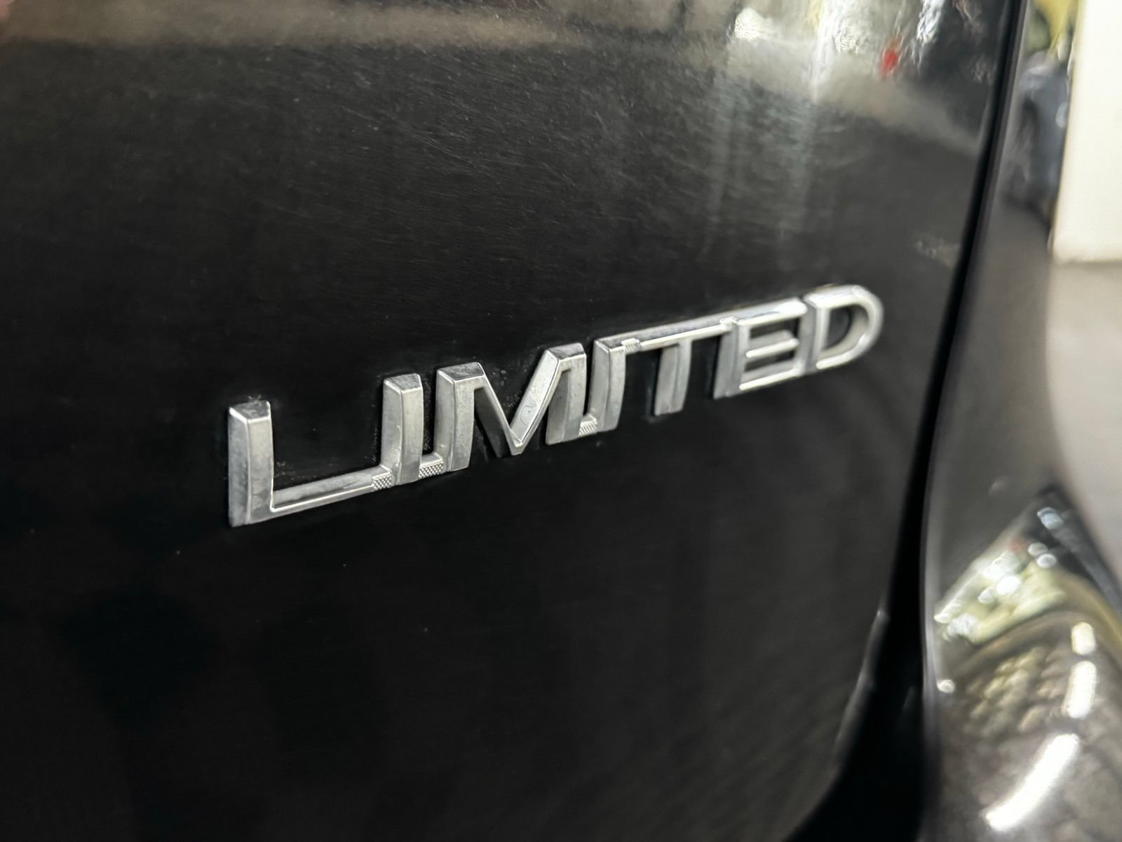 Used 2020 Chrysler Pacifica Limited FWD image 7