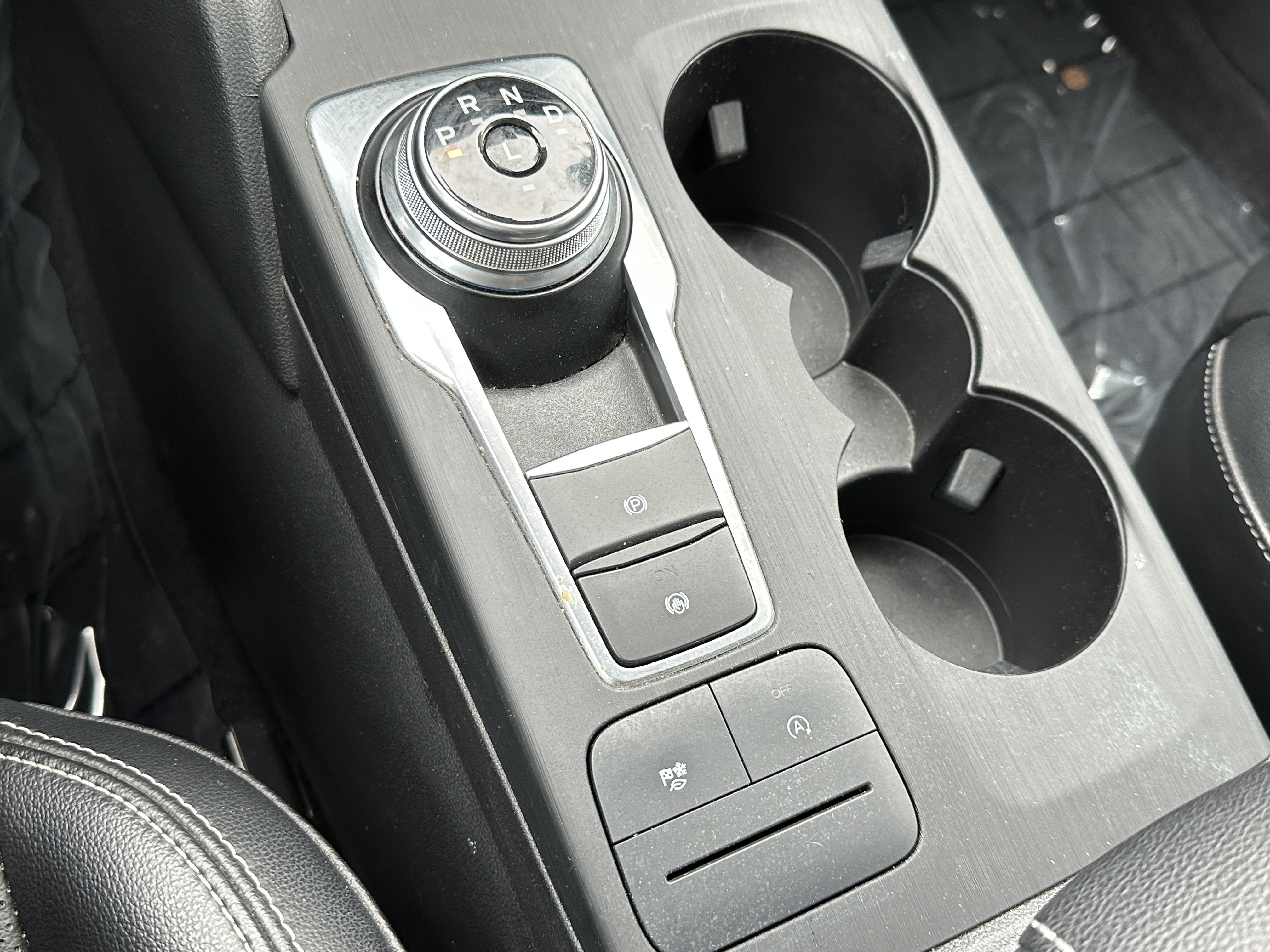 Used 2021 Ford Escape SEL w/ Technology Package image 38