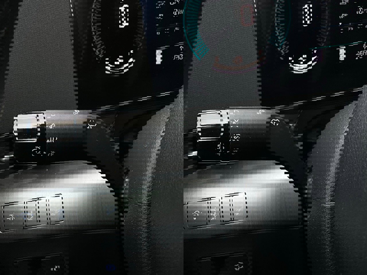 Used 2025 Hyundai Kona SEL image 37