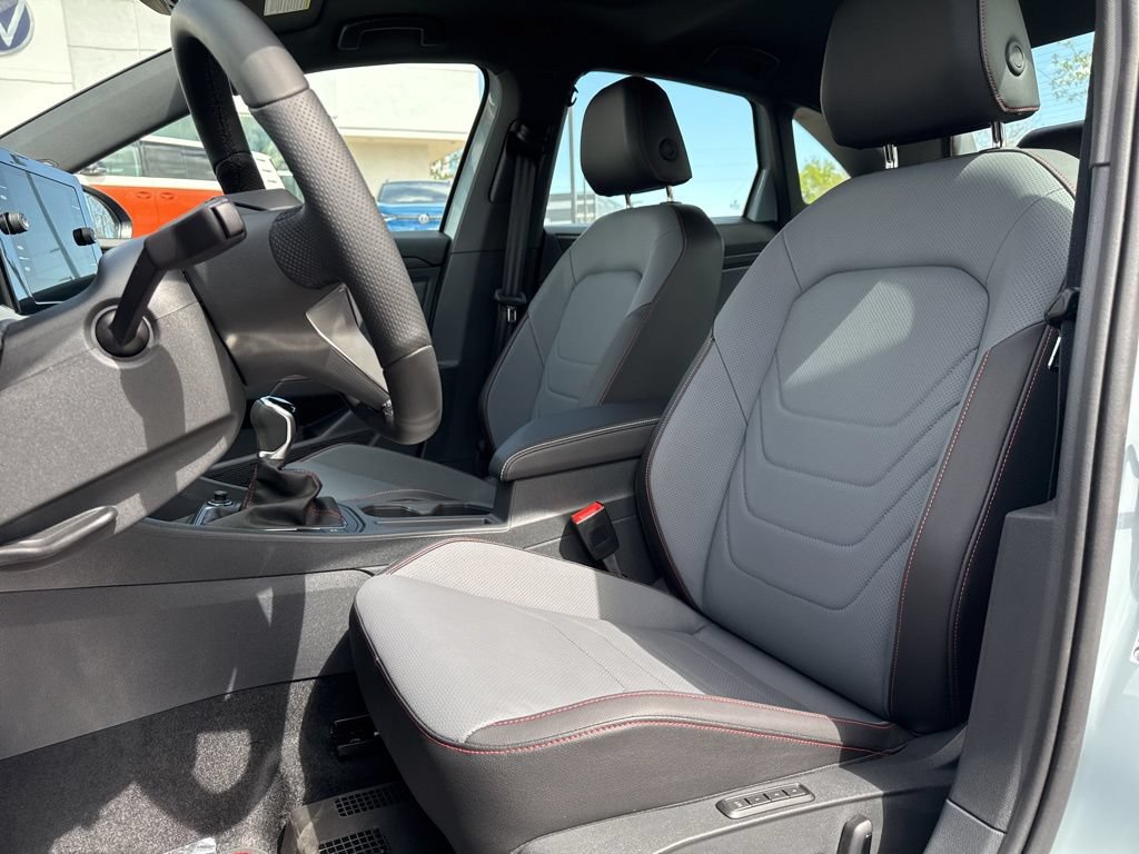 New 2026 Volkswagen Jetta GLI Autobahn FWD image 9