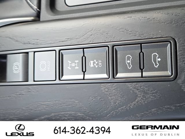 Certified 2025 Lexus LX 600 4WD w/ Interior Upgrade Package image 21