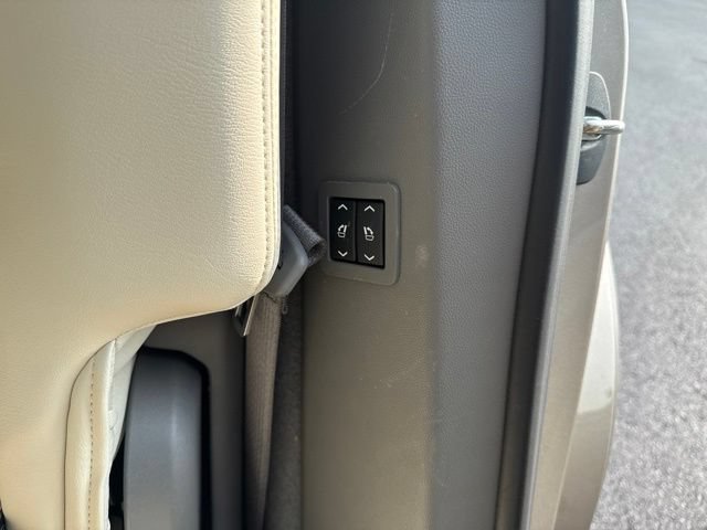 Used 2022 Cadillac XT6 Premium Luxury AWD/4WD image 58
