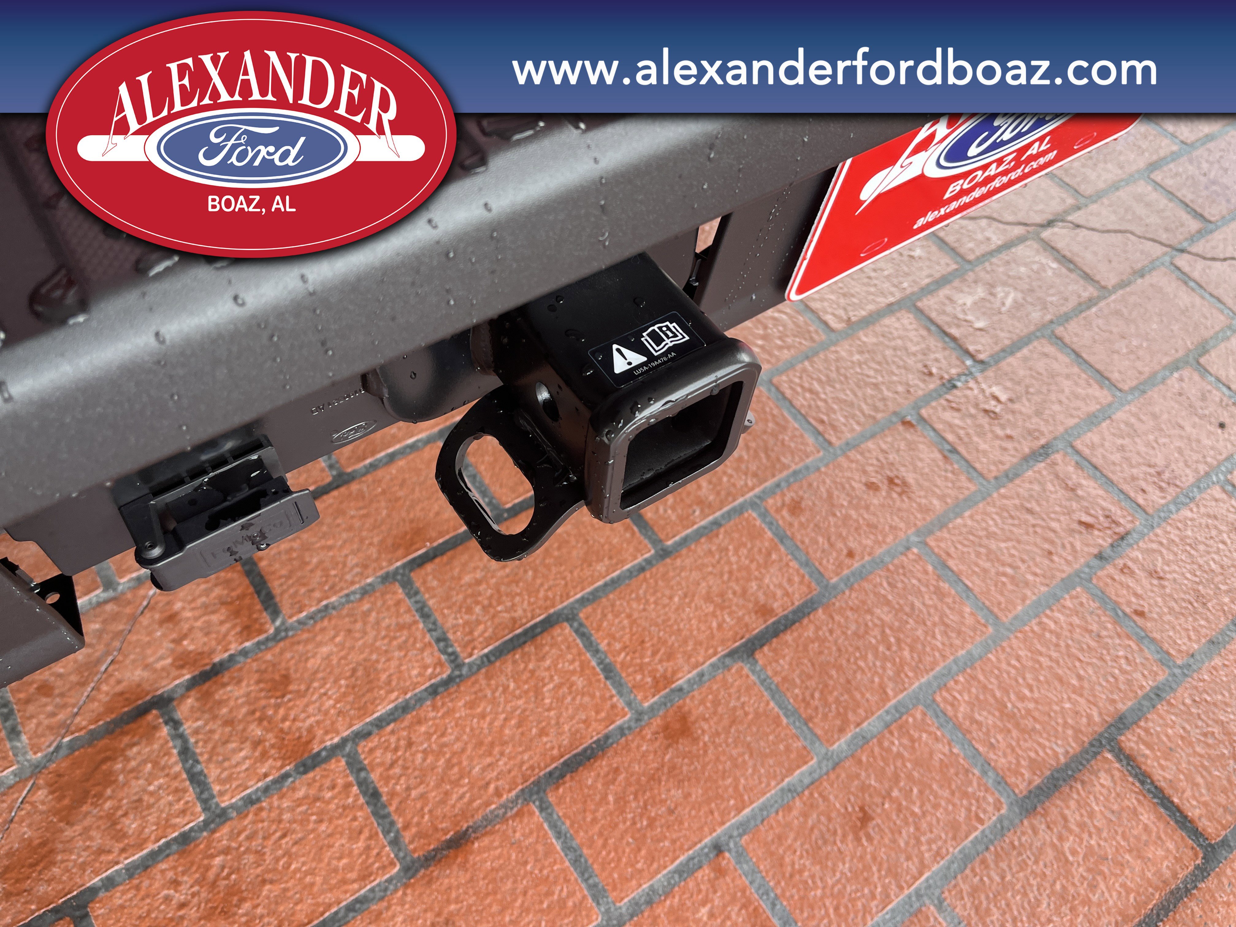 New 2025 Ford Maverick XLT w/ XLT Luxury Package image 8