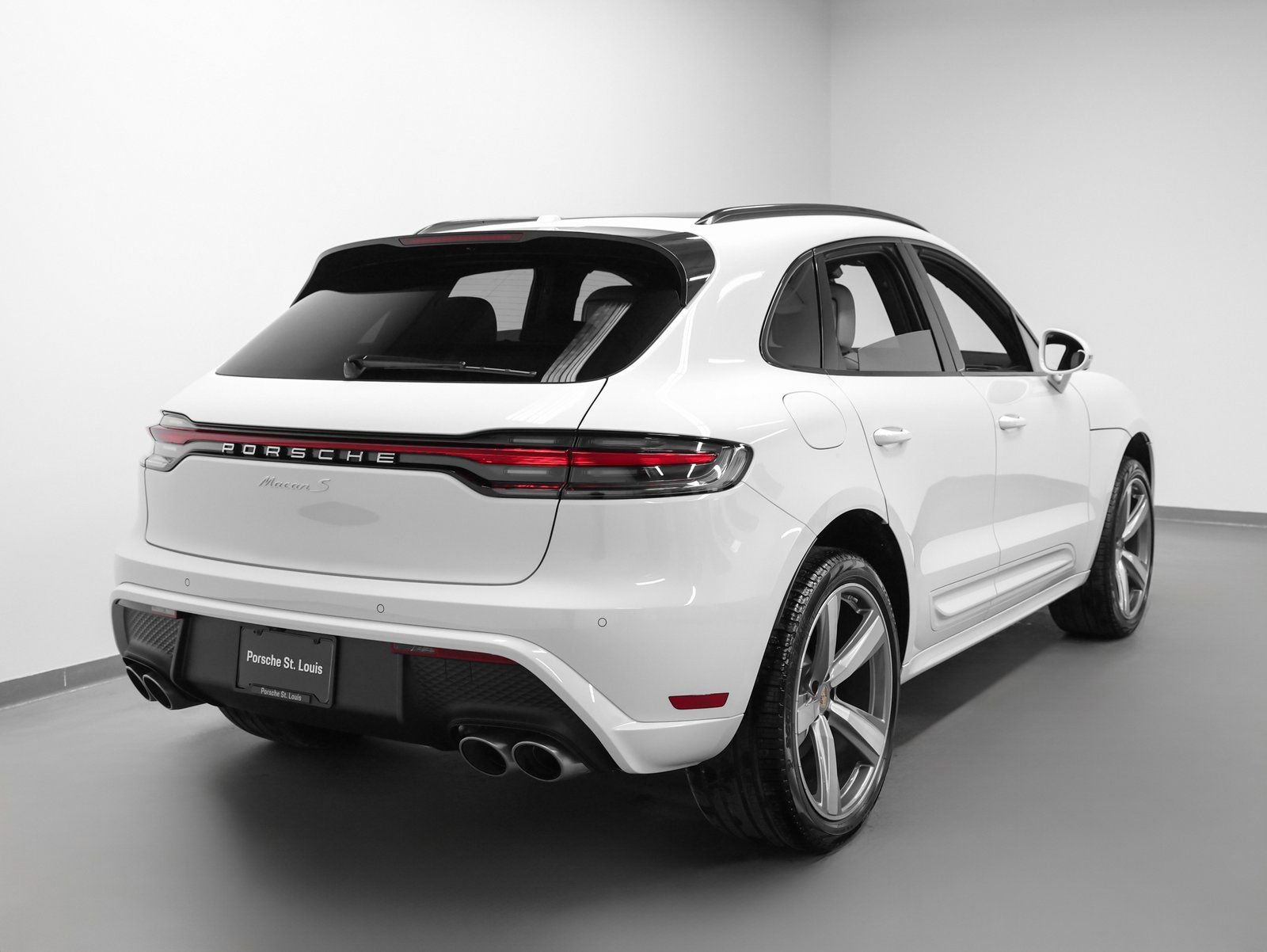 New 2026 Porsche Macan S image 12