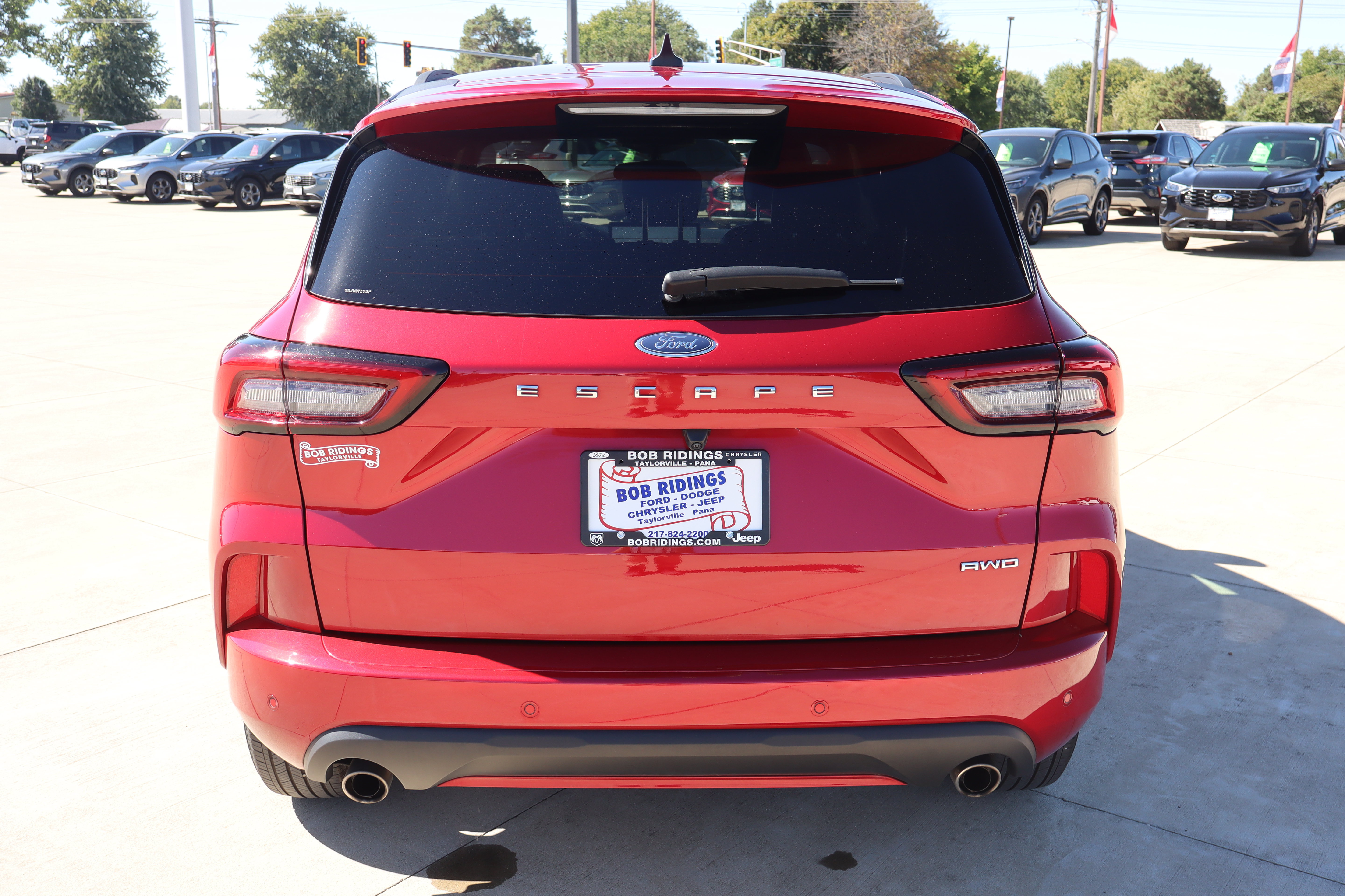 Used 2024 Ford Escape ST-Line w/ Tech Pack #1 AWD/4WD image 7
