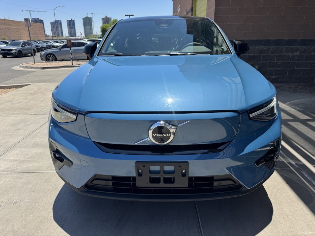 Used 2023 Volvo C40 P8 Recharge Ultimate image 10