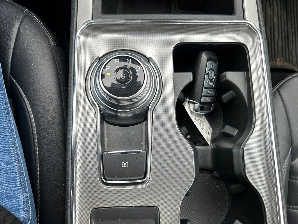 Used 2022 Ford Edge SEL w/ Convenience Package image 28