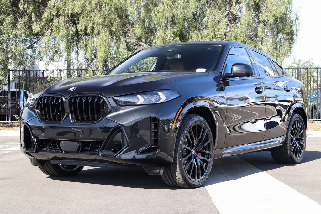 New 2026 BMW X6 xDrive40i image 2