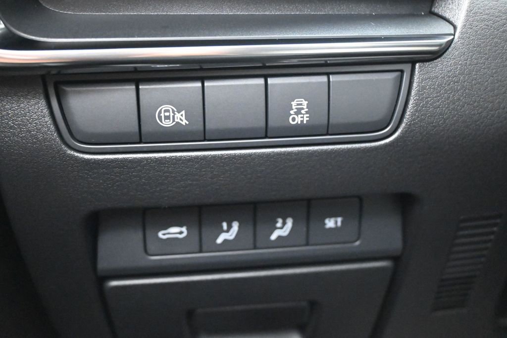 Used 2025 MAZDA MAZDA3 s FWD image 20