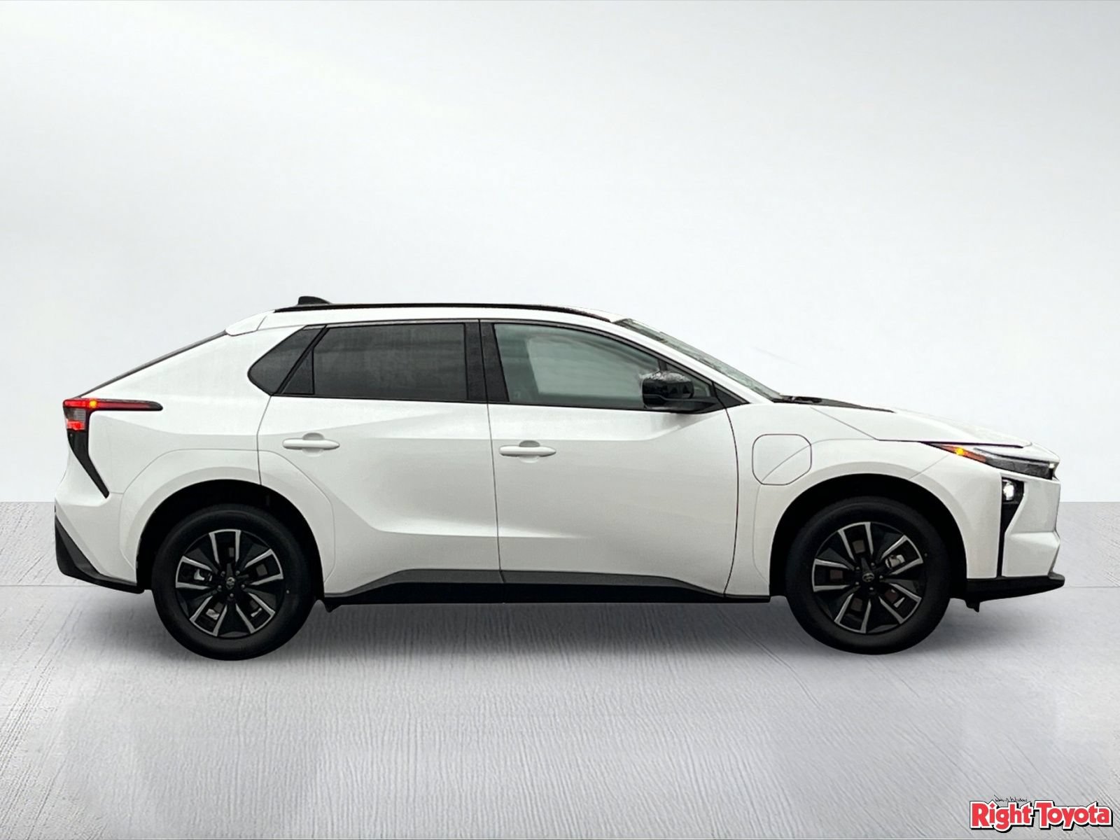 Certified 2026 Toyota bZ FWD image 8