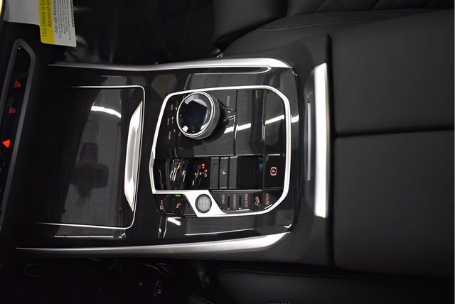 New 2026 BMW X5 M60i image 28