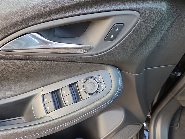 New 2026 Buick Encore GX Sport Touring image 9