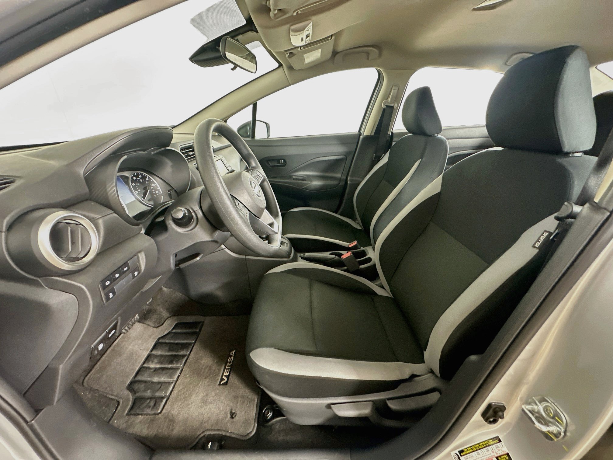 Used 2025 Nissan Versa S w/ S Plus Package FWD image 13