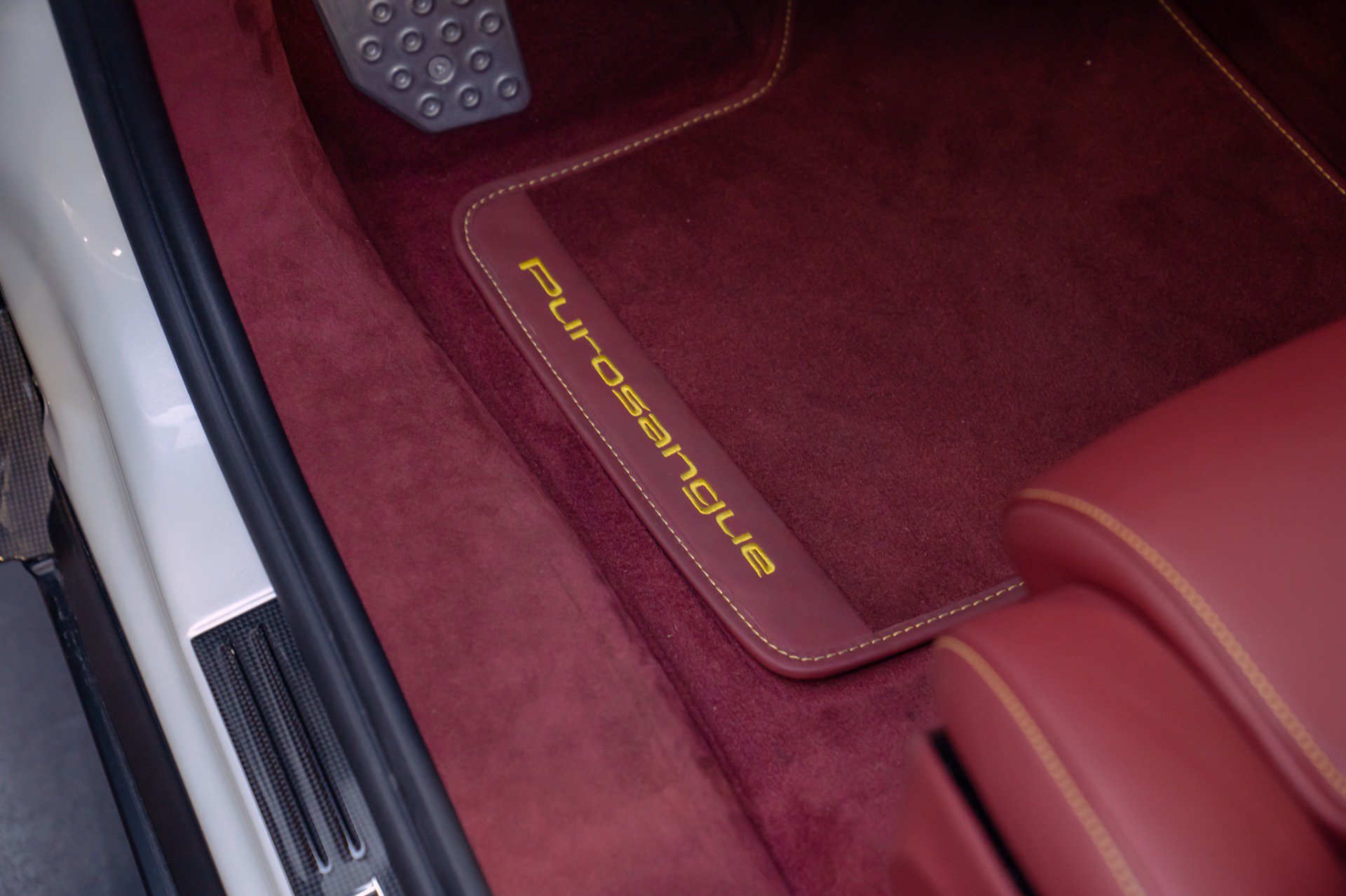 Used 2025 Ferrari Purosangue AWD/4WD image 50