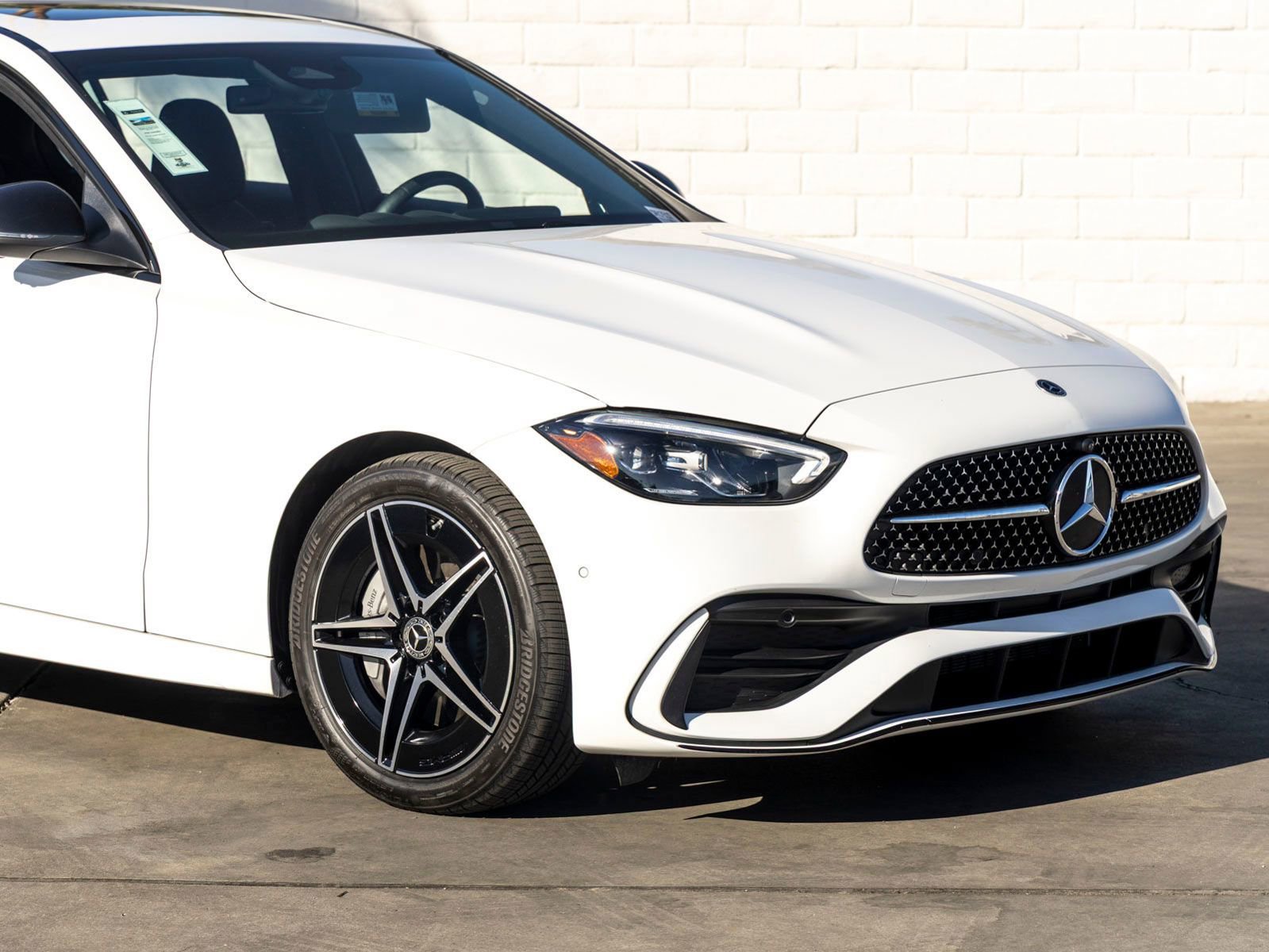 Used 2024 Mercedes-Benz C 300 Sedan image 3