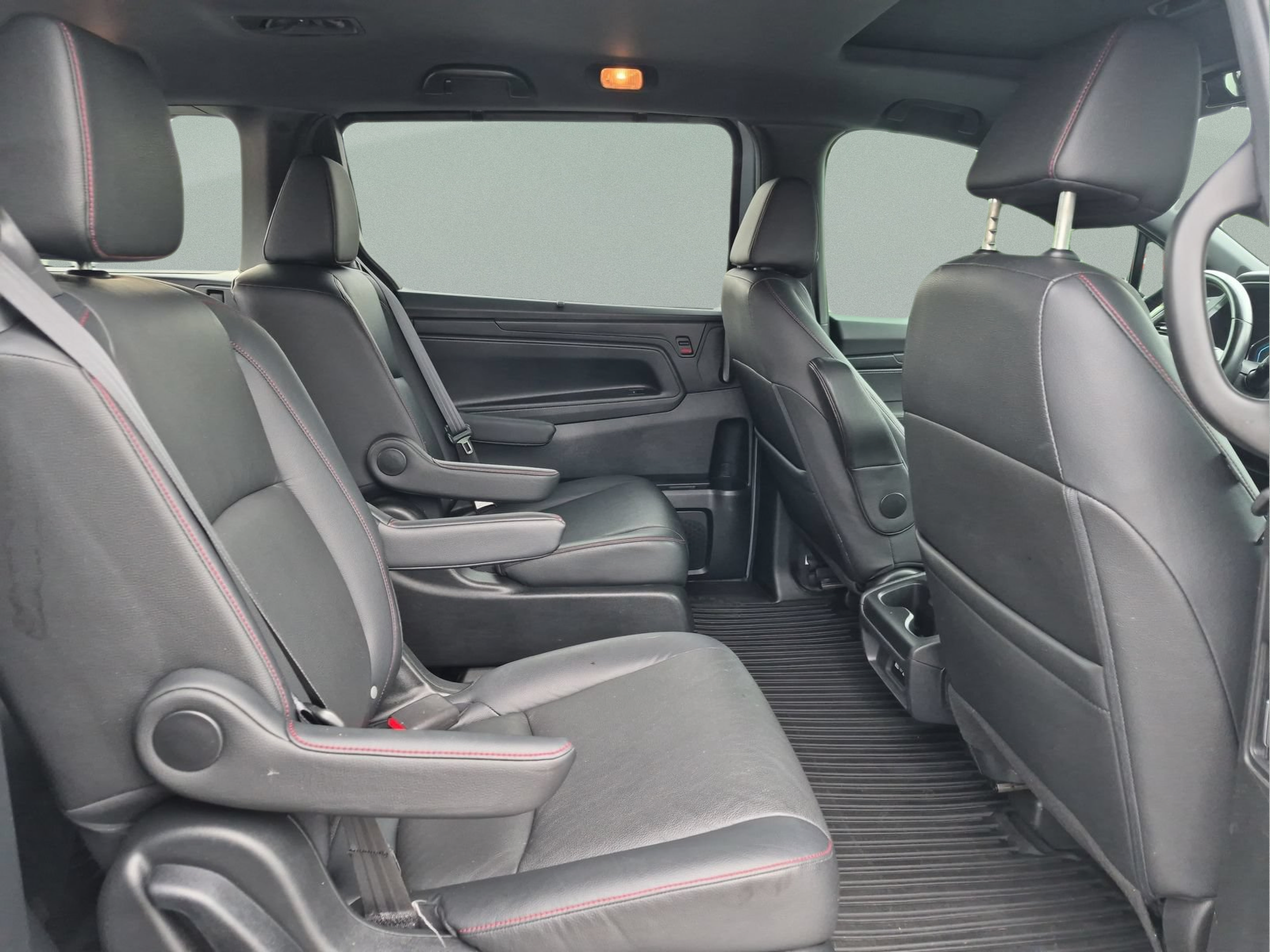 Certified 2023 Honda Odyssey Sport image 18