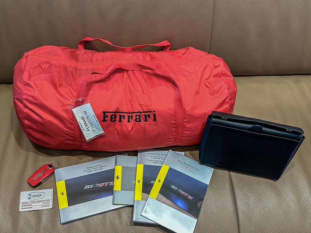 Certified 2022 Ferrari 812 GTS RWD image 38